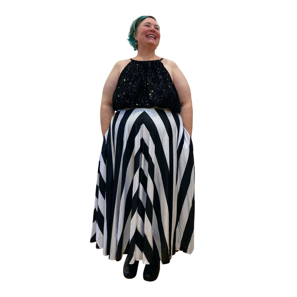 Black and white striped skirt outlet 3x