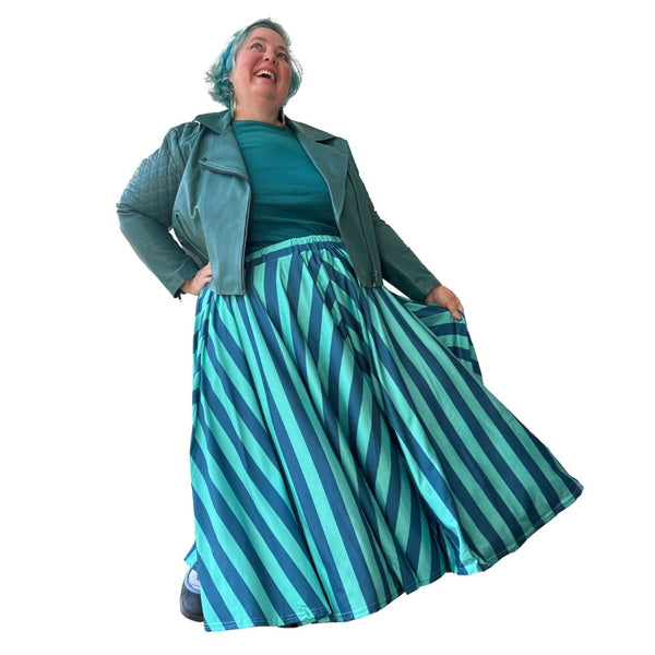 Plus Size custom print floor length striped maxi skirts